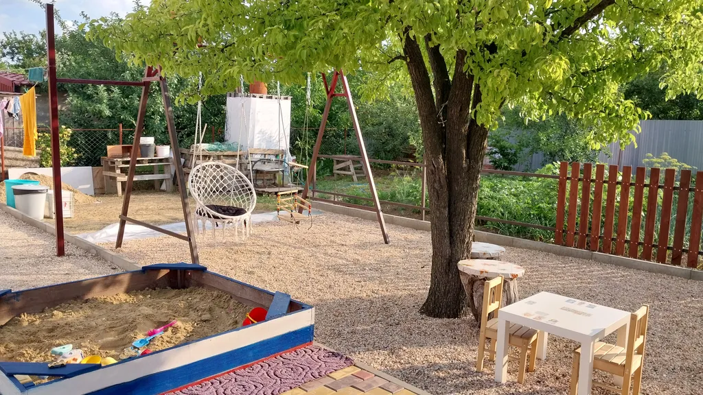 Комната в коттедже на втором этаже