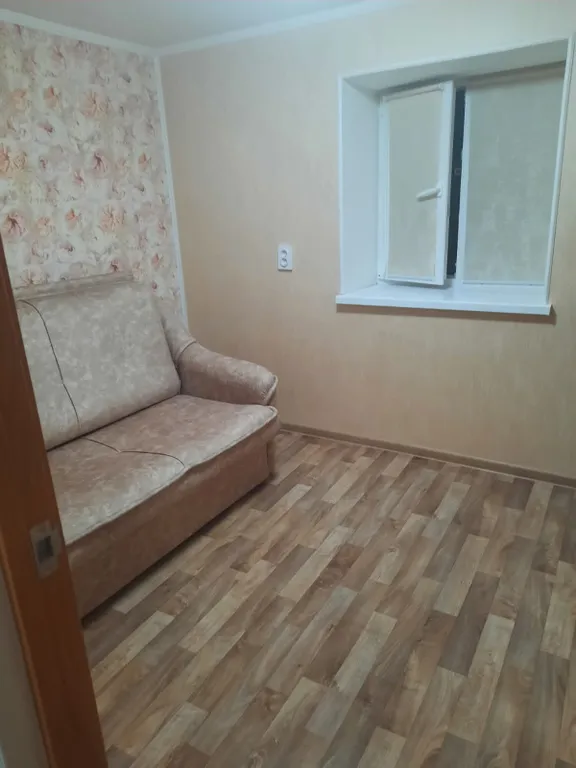 Небольшой дом для летнего отдыха