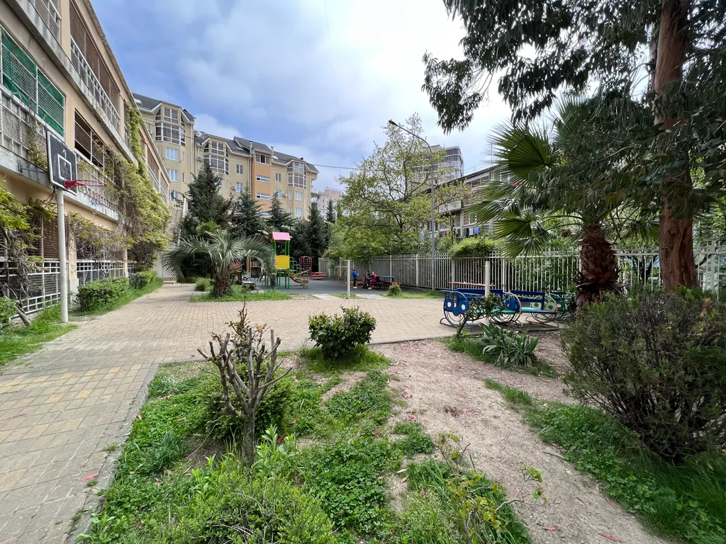 Комфортная квартира в центре ЖК Санни Хилс