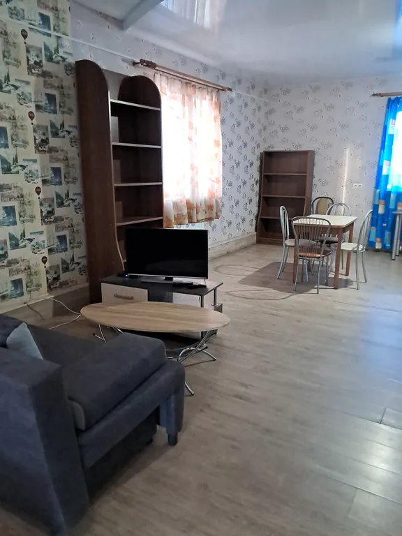 Огромная студия с удобной парковкой