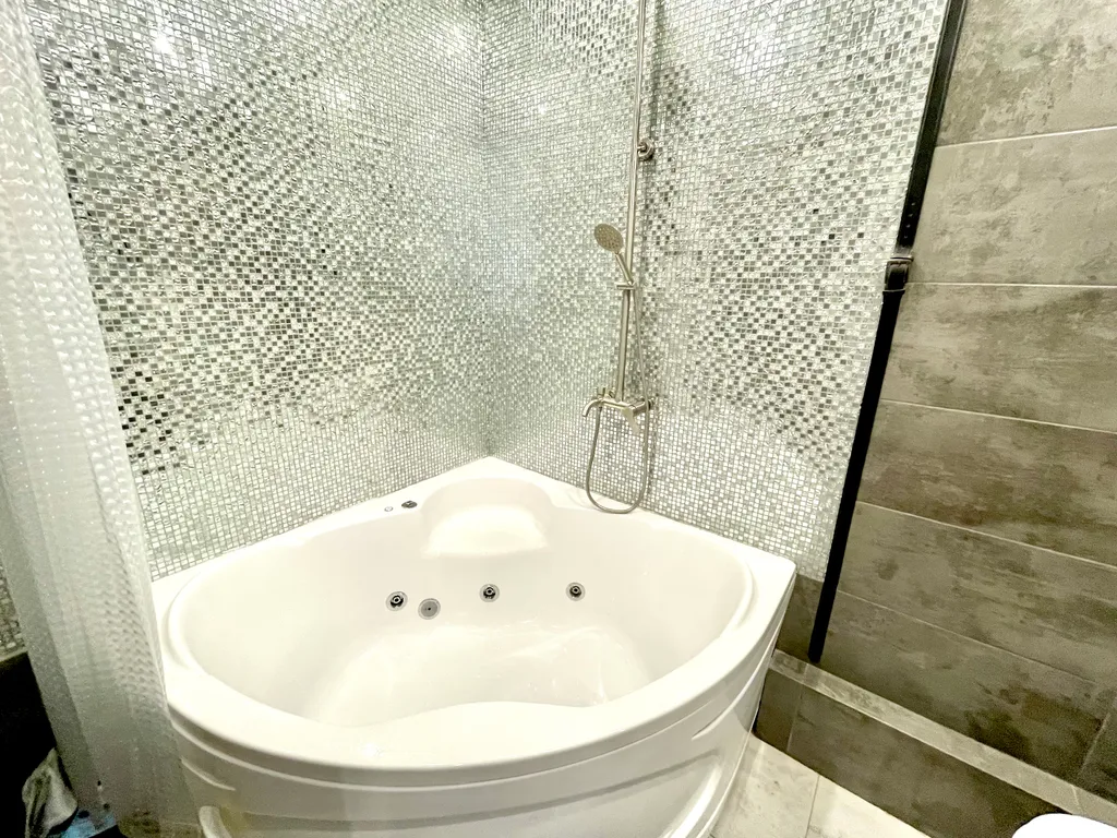 Зеркальная комната