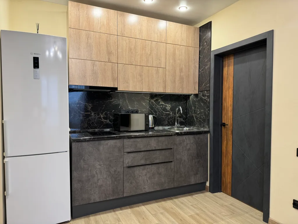 Просторная квартира у военнной части