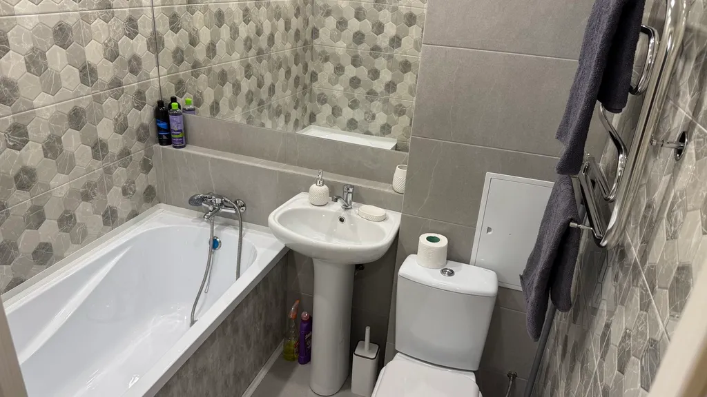 Квартира в центре на берегу озера