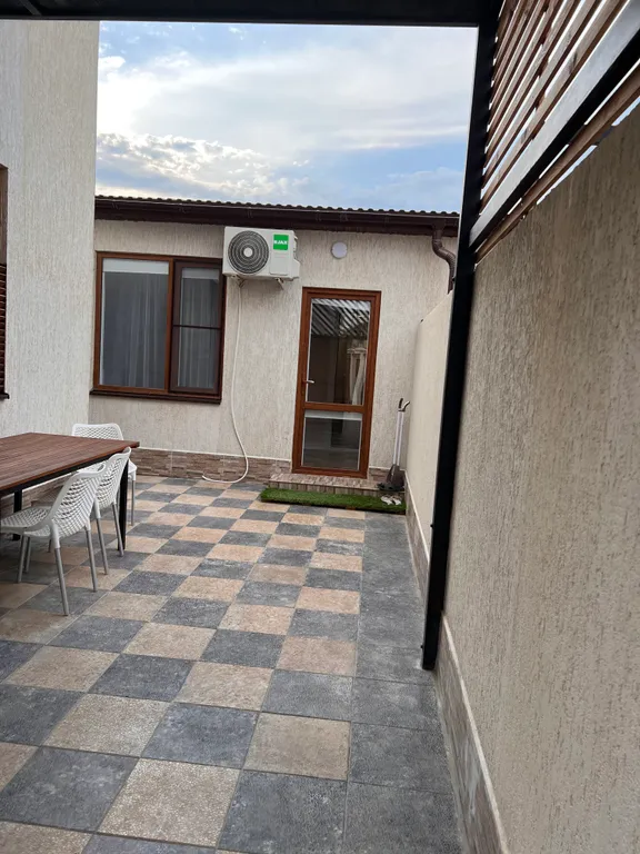 Домик у моря