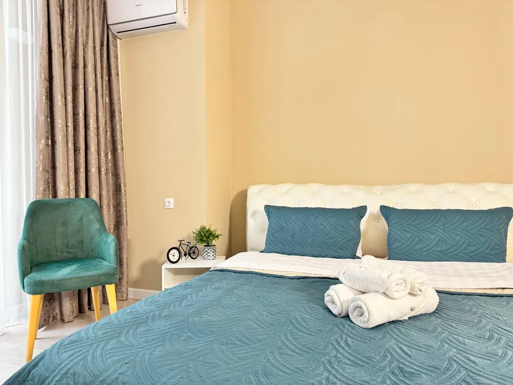 2 комнатная в ЖК 4You, рядом с ТЦ Mega