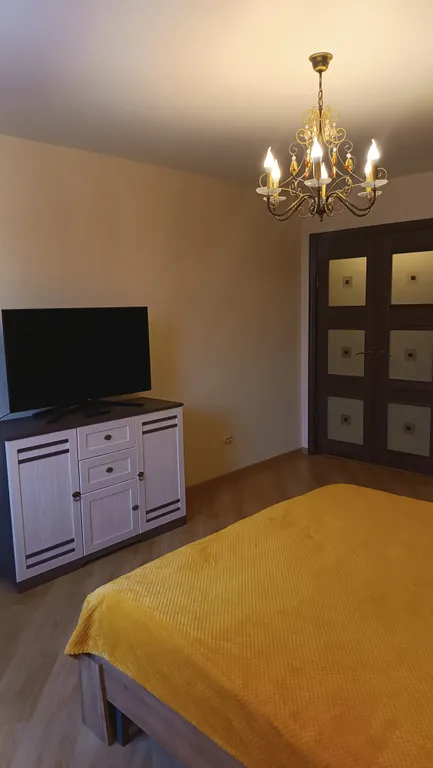 Квартира у озера с террасой