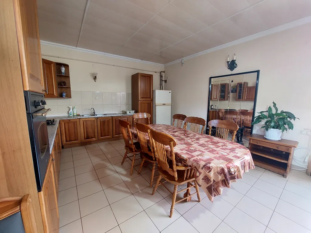 Коттедж Большой дом в центре города — Геленджик