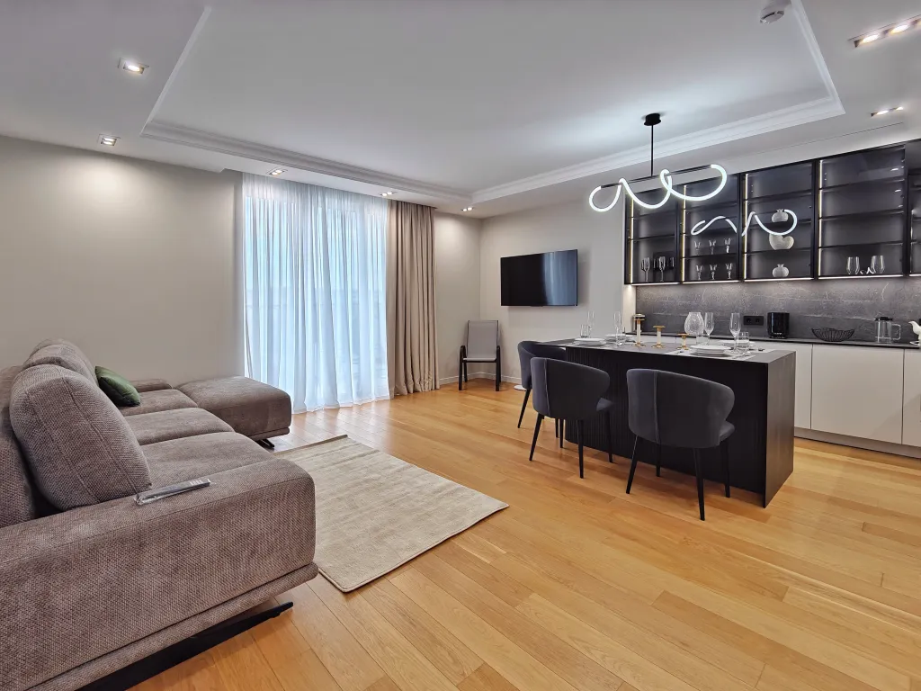 Шикарная видовая квартира в Граф Толстой