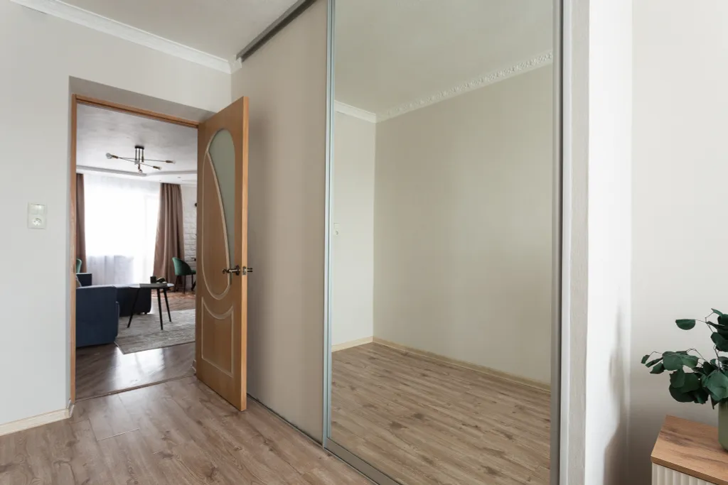 Евродвушка напротив вокзала