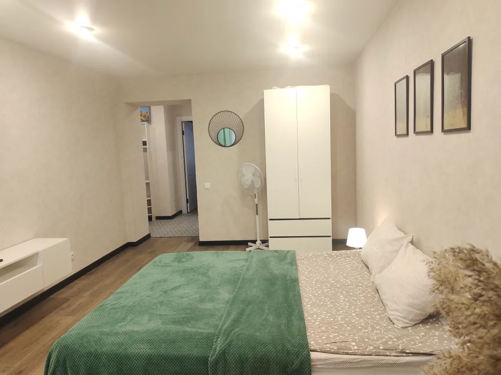 Квартира с новым ремонтом с самостоятельным заселением