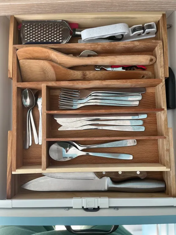 Новая уютная квартира с видом на море и лес