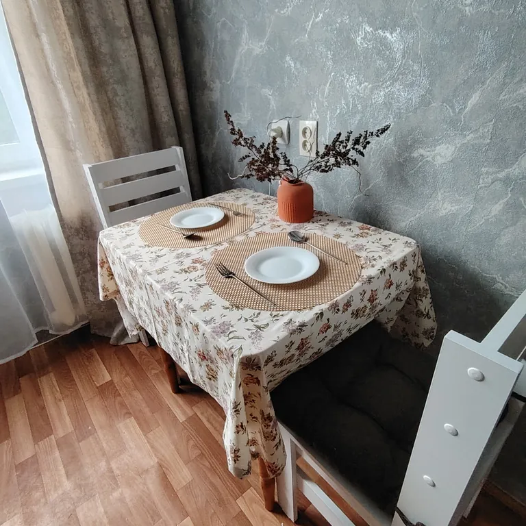 Квартира Квартира в сердце Нефтяников — Омск