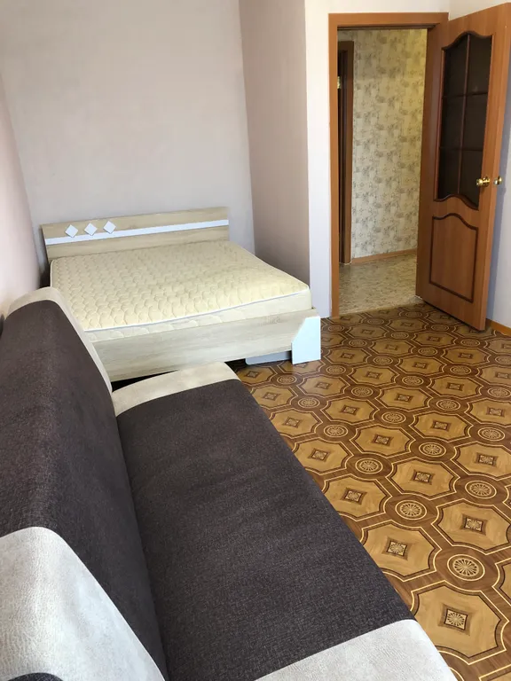 Квартира район отеля Юг — аренда посуточно в Канск