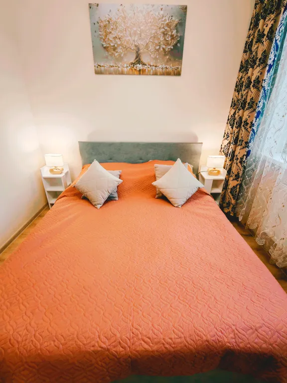 Двухкомнатная в новом Доме!