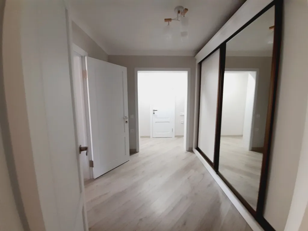 Новая квартира с евро ремонтом с отличной локацией