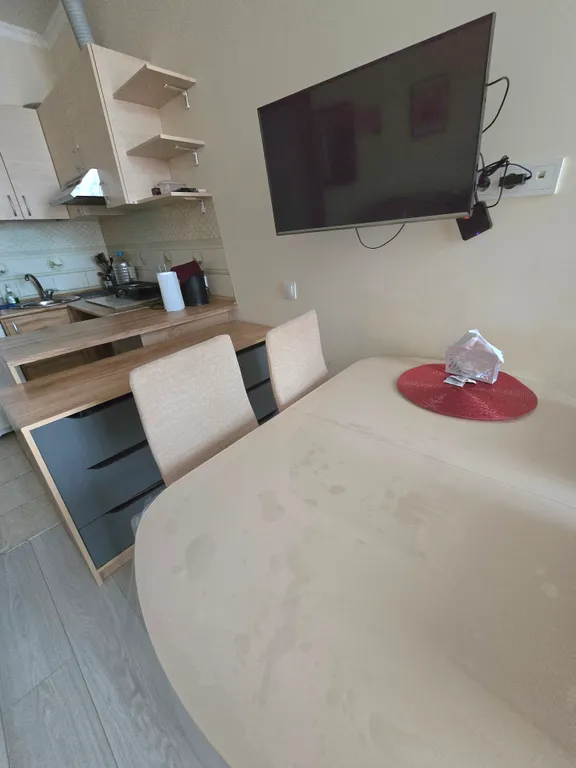 Студия с видом на море