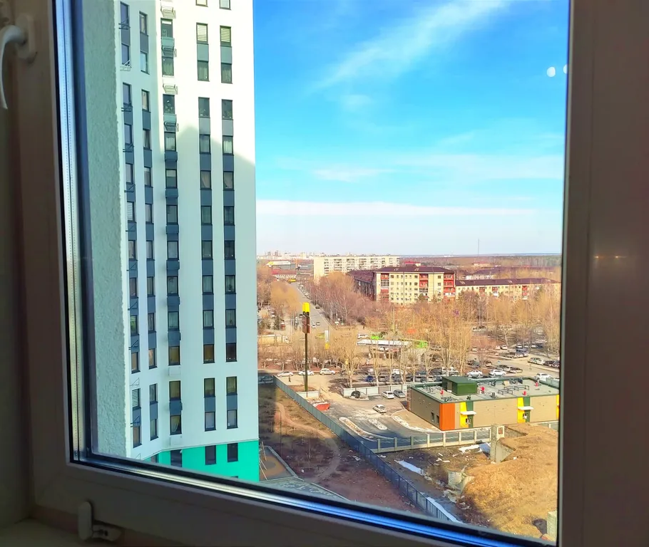 Квартира Просторная студия Да. Квартал Республики — Тюмень