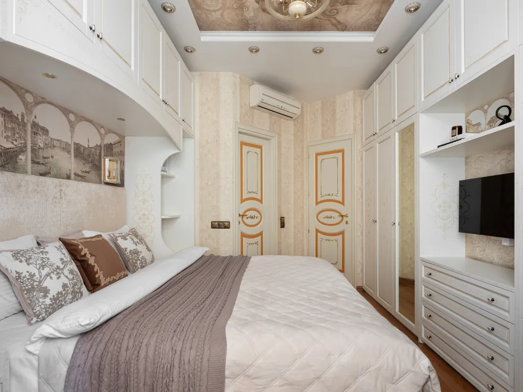 Квартира Модная Четверка с тремя ванными комнатами — Москва