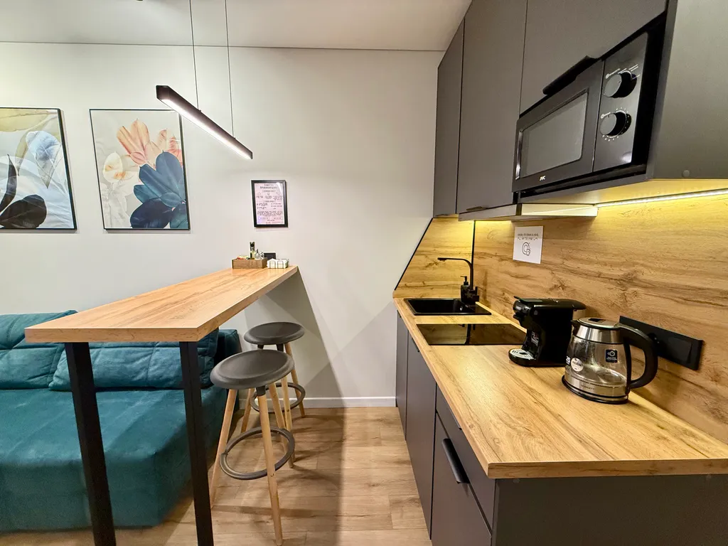 Дизайнерская студия с видом на реку