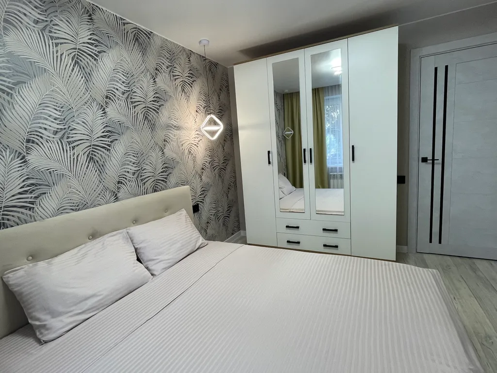 Квартира с новым ремонтом у вокзала — аренда посуточно в Саратов