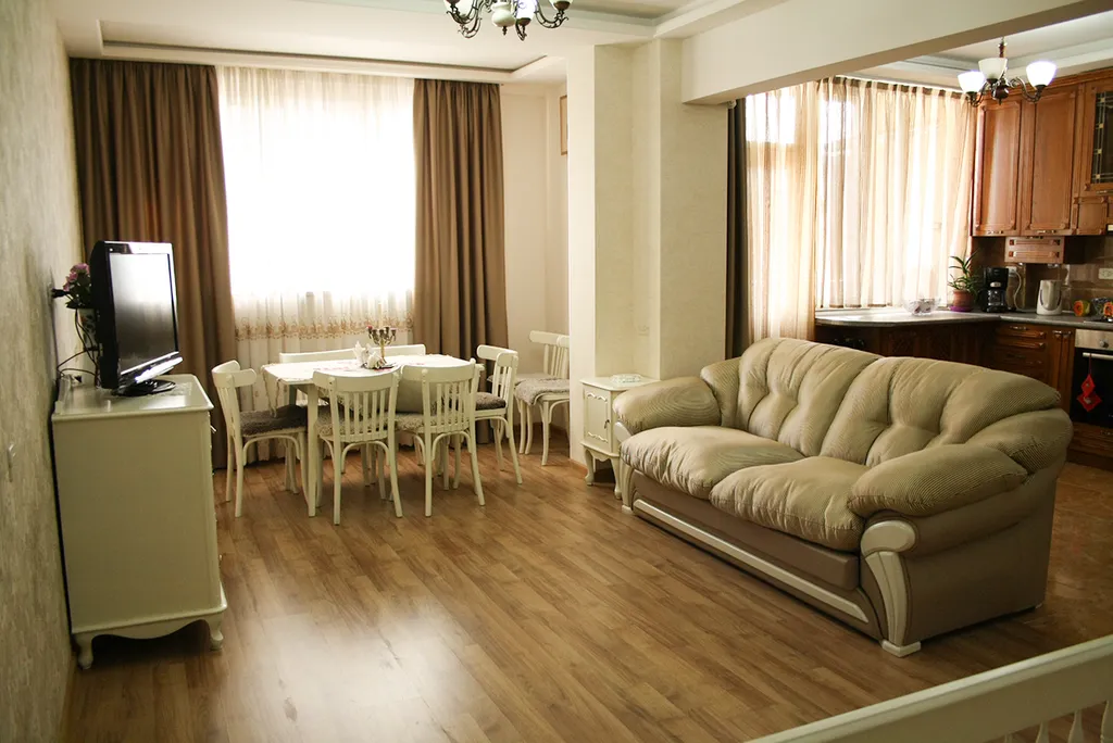 1-комнатная Квартира — аренда посуточно в Ереван