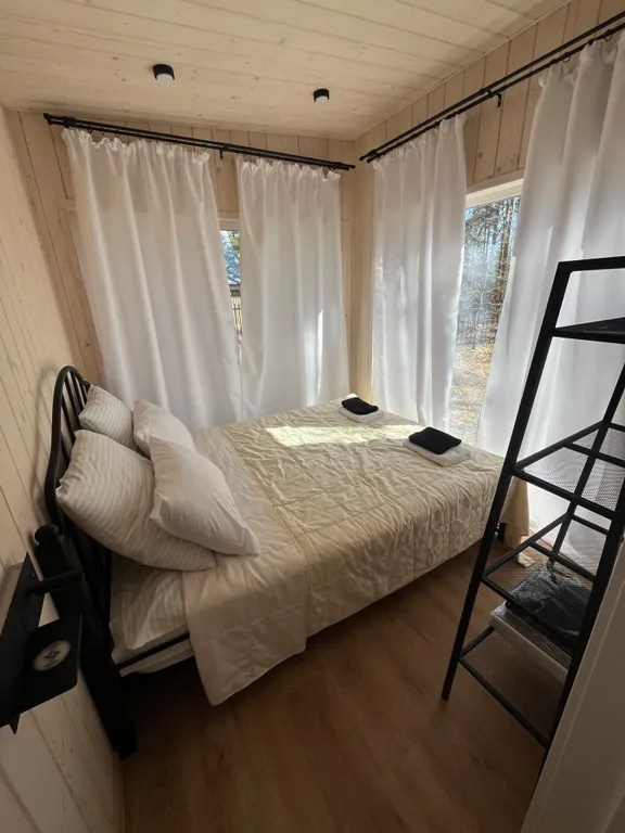 Домик с баней, солярием и джакузи