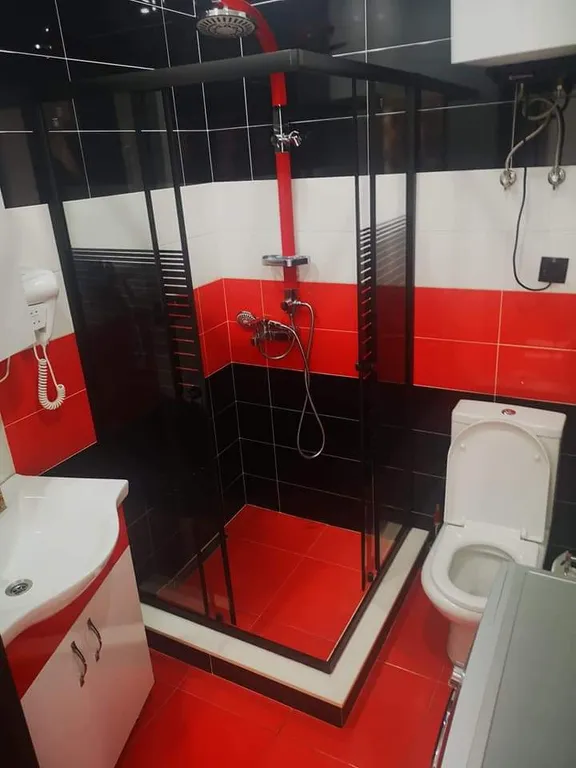 Next orange apart hotel