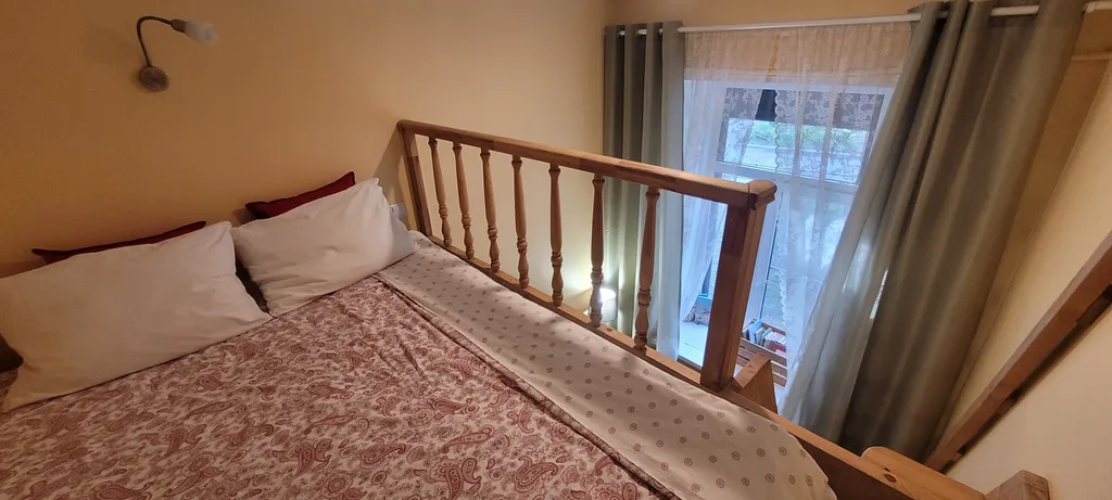 Компактная двушка в отдельном доме