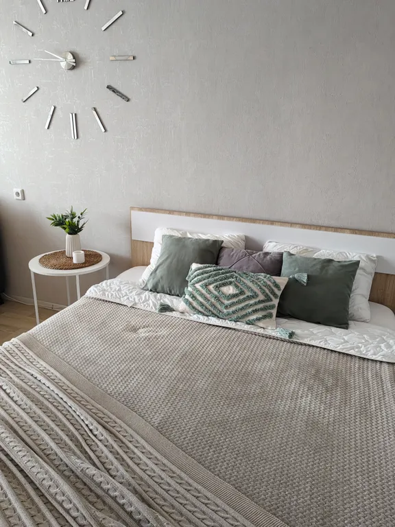 Квартира рядом с  Лотос Плаза и удобным выездом на трассу Р-21 — аренда посуточно в Петрозаводск