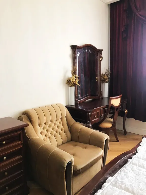 Квартира 3-комнатная Квартира — Москва