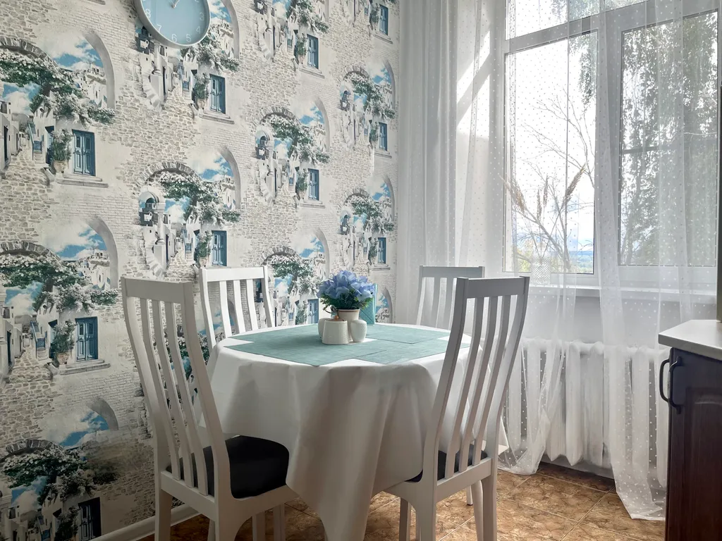 Уютная квартира у вокзала со своей парковкой