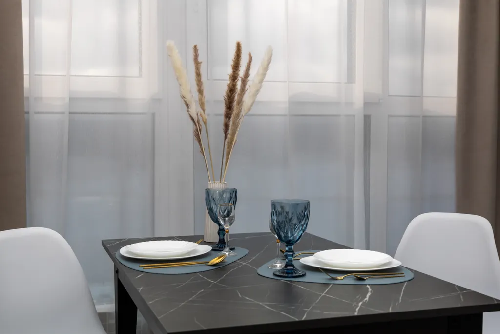 Стильная видовая квартира на Верхней Набережной