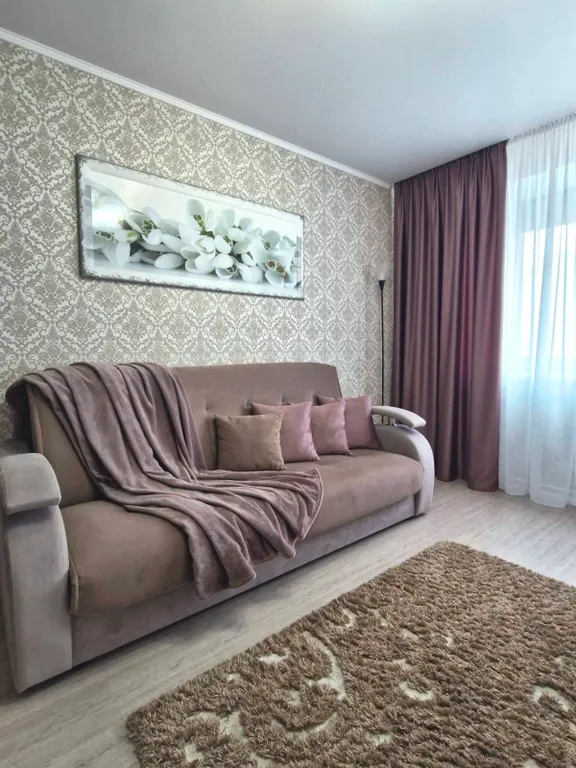 Уютная, чистая квартира в новом районе — аренда посуточно в Барановичи