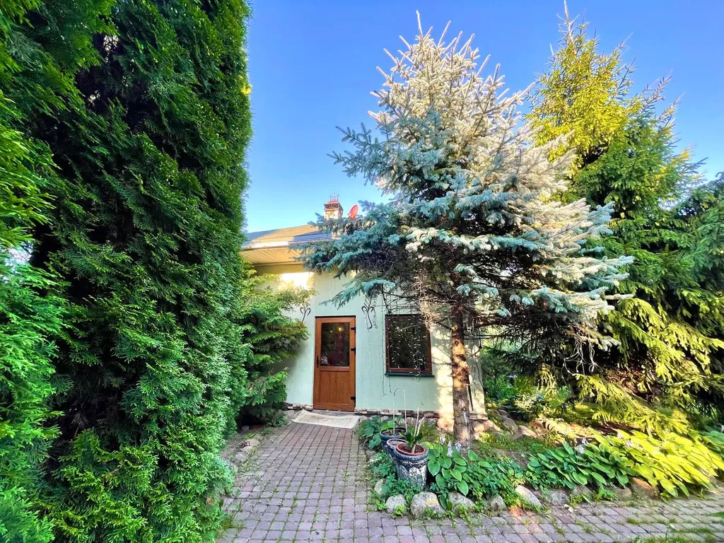 Коттедж Домик с теплым бaссейном и баней — Малые Горки