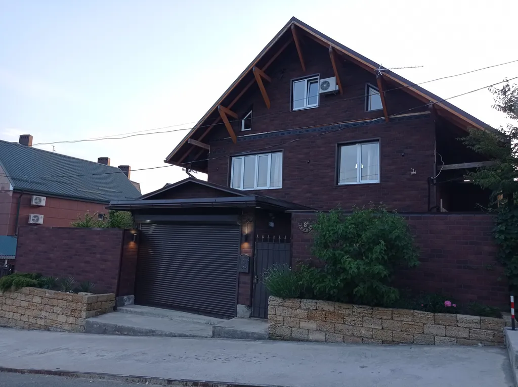 Коттедж Хурма — аренда посуточно в Архипо-Осиповка