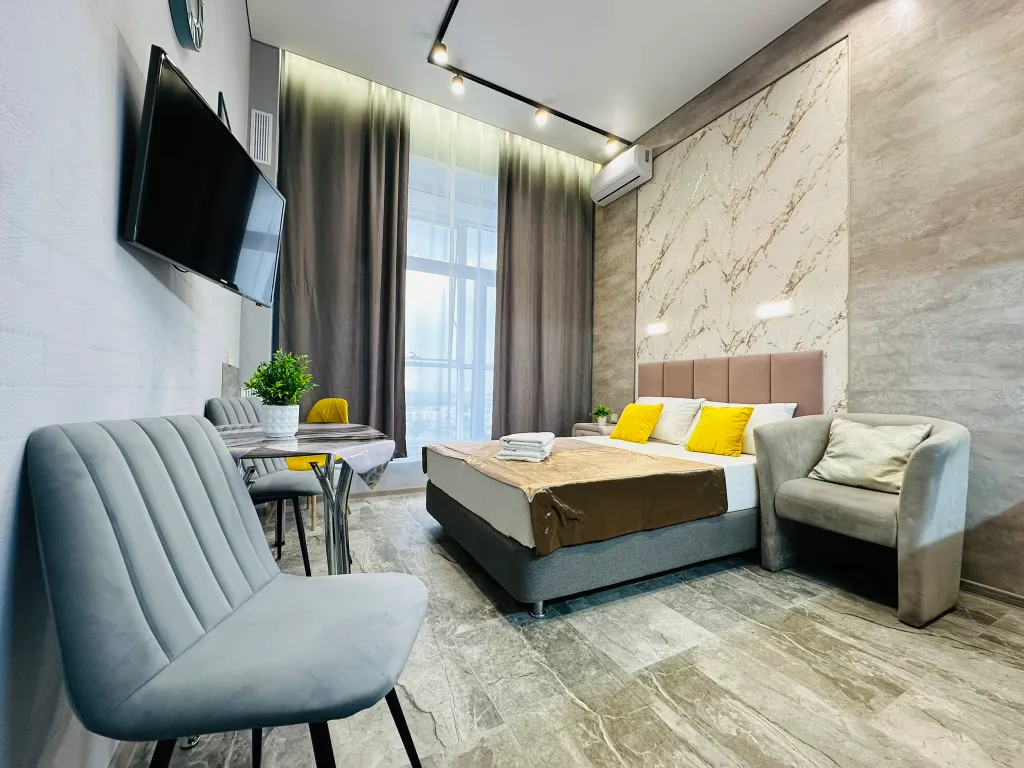 Loft Sky Smart Studio