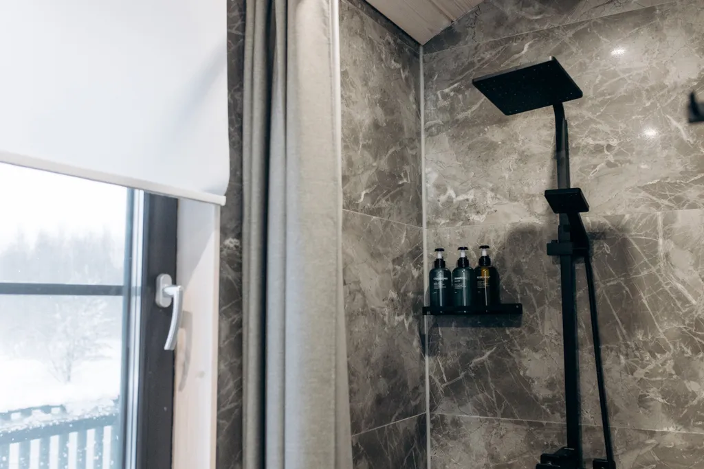 Коттедж Дом с панорамными окнами рядом с Можайским морем — Можайск