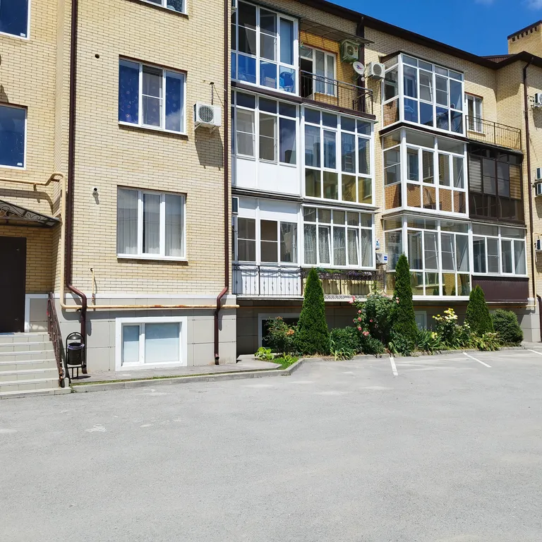 Квартира в районе гостиницы Таганрог