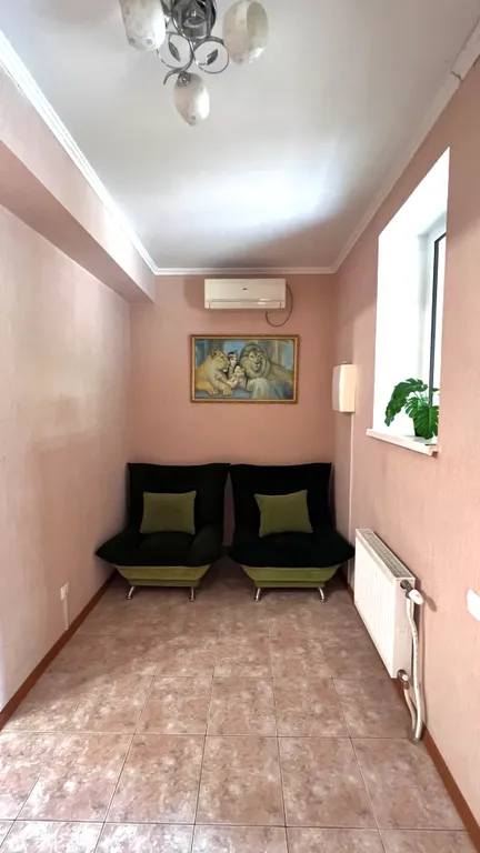 Уютный дом под ключ в элитном районе