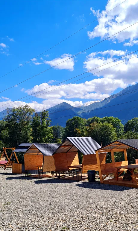 Экодомик с великолепным видом на горы