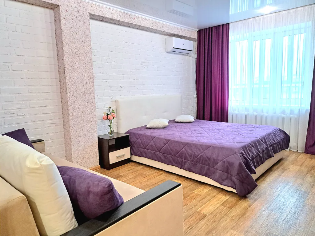 Квартира с кондиционером рядом с набережной