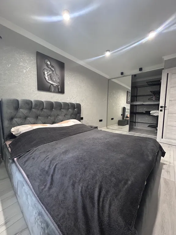 Квартира с дизайнерским ремонтом — аренда посуточно в Майкоп