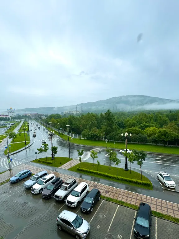 Комфортная двухкомнатная квартира рядом с Горным воздухом!