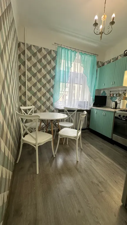 Прекрасная двухкомнатная квартира с удобным расположением