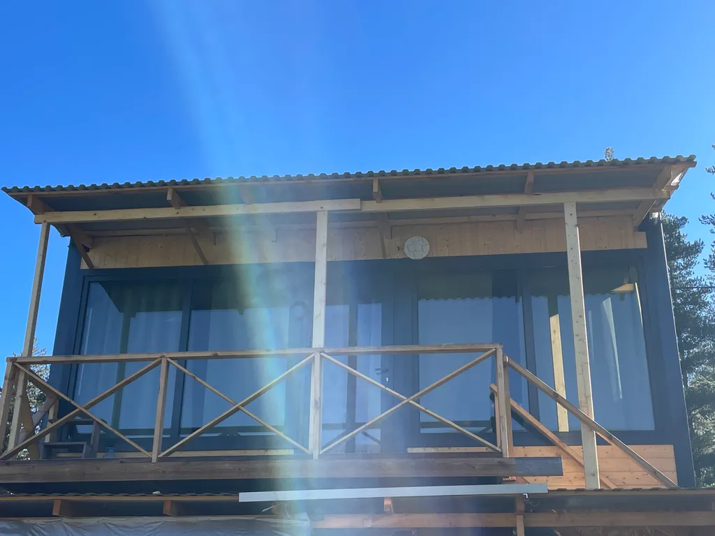 Домик с панорамными видами