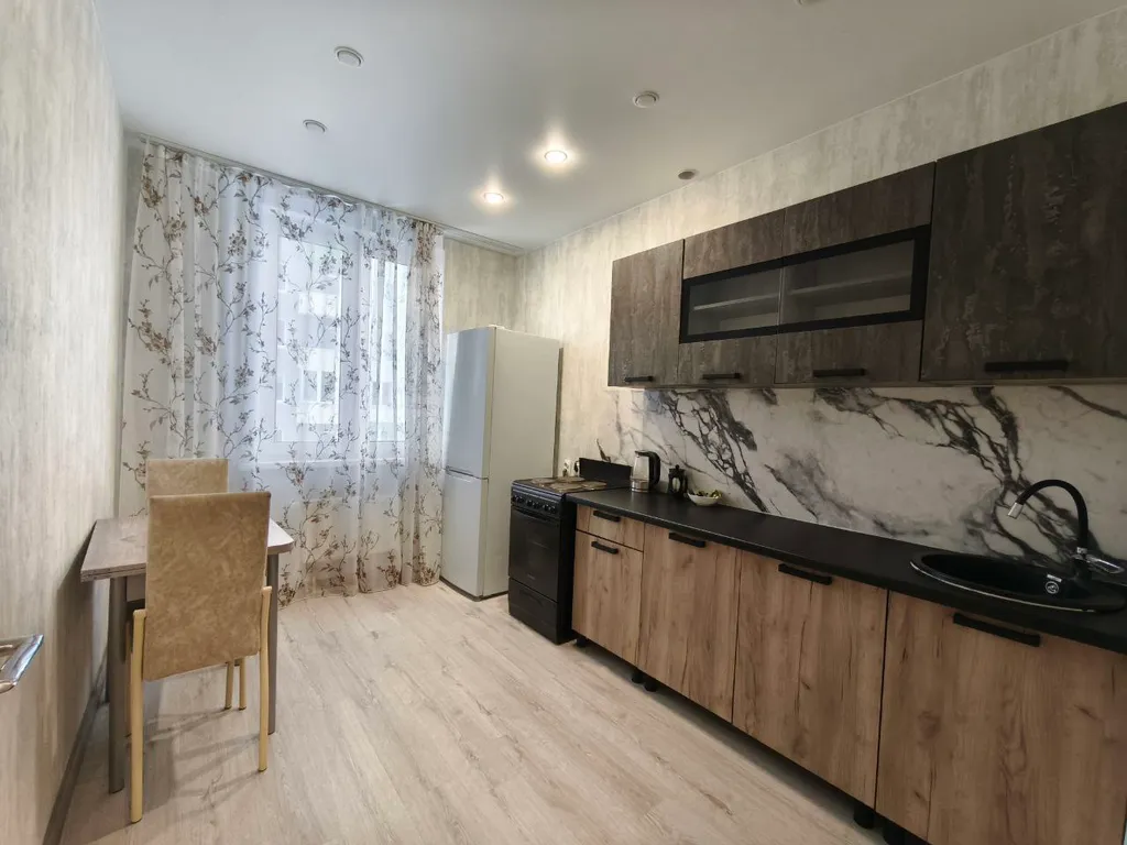 1-комнатная Квартира — аренда посуточно в Тюмень