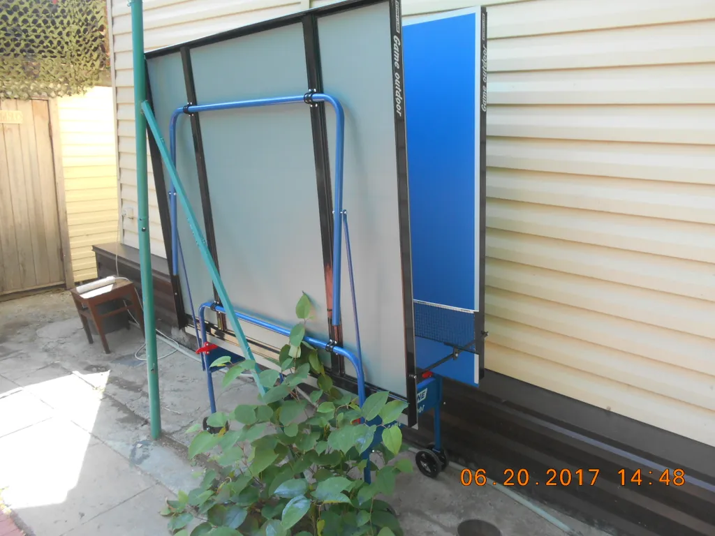 Курортная зона,центр,на берегу речки,в тихом месте,домик 2 этаж