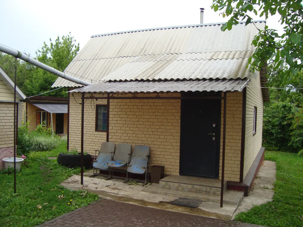 Домик в саду