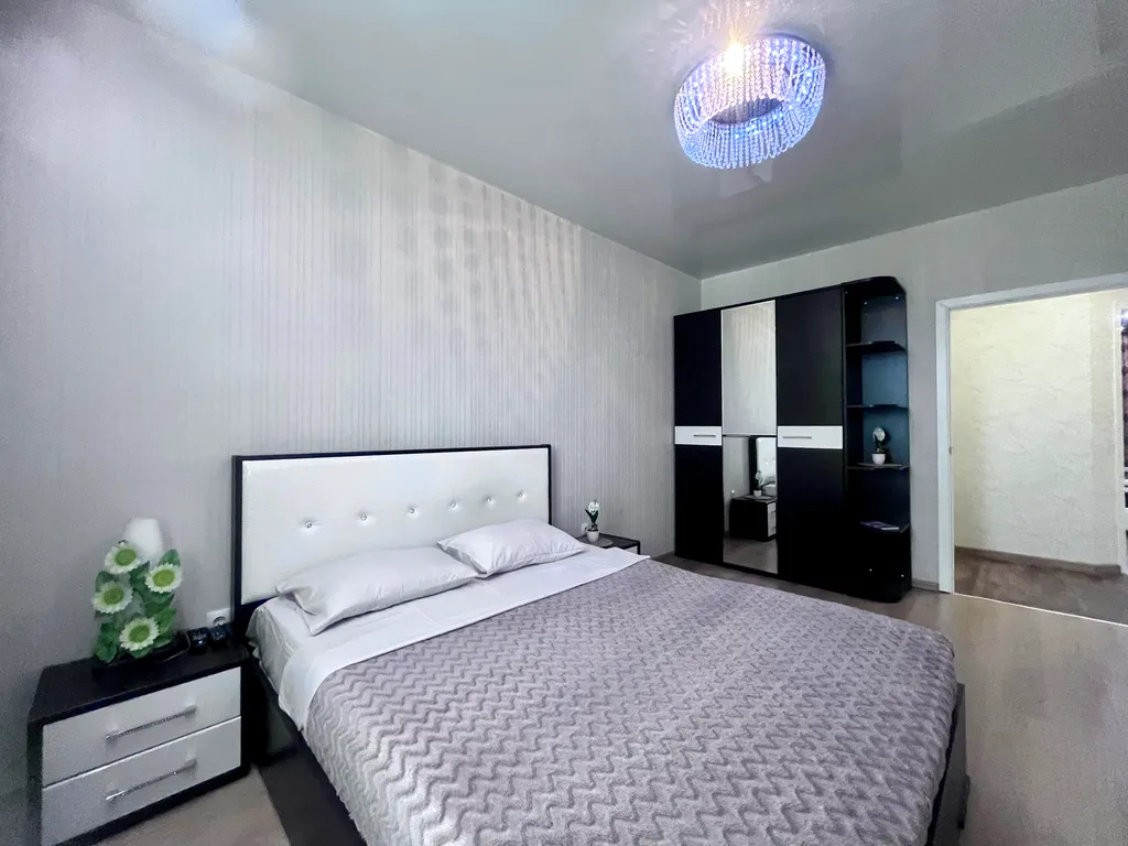 2-комнатная люкс на Тундровом