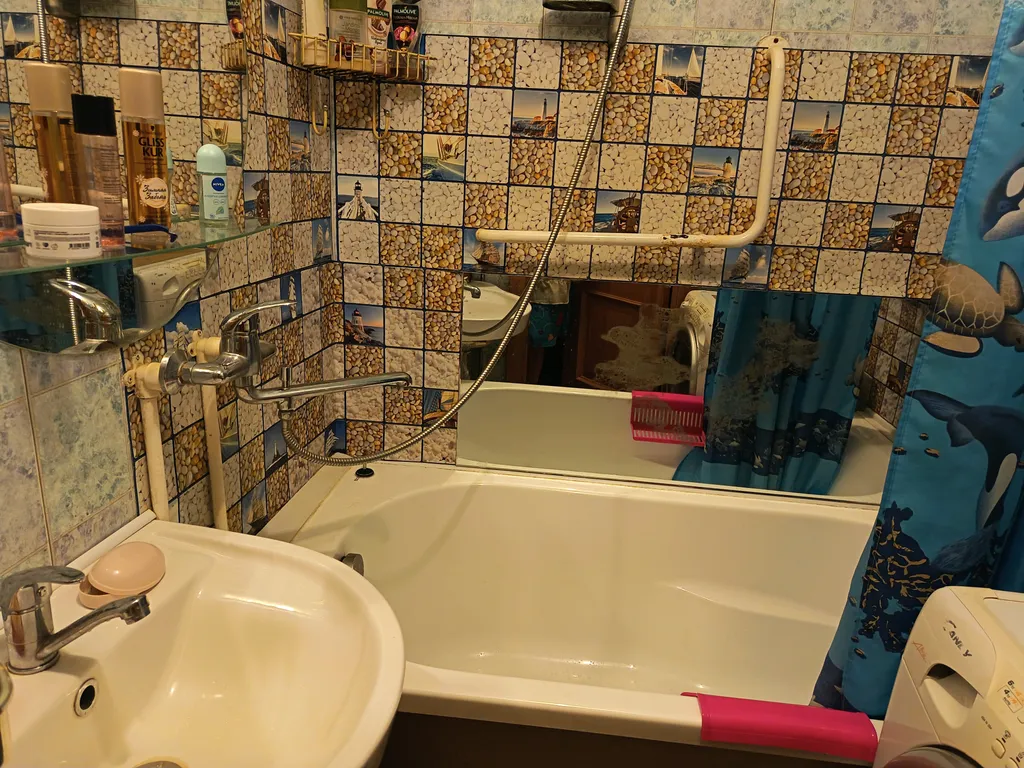 Квартира 1-комнатная квартира с видом на Неву — Санкт-Петербург